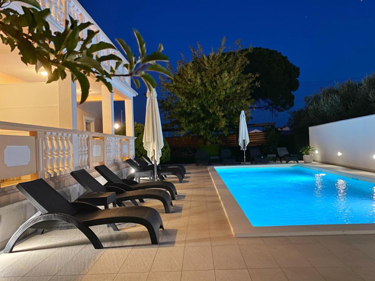Apartments Saric Biograd Na Moru Exterior photo